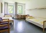 Patientenzimmer in der Erwachsenenklinik